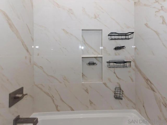 1019-25 Chestnut St, Escondido, CA 92025