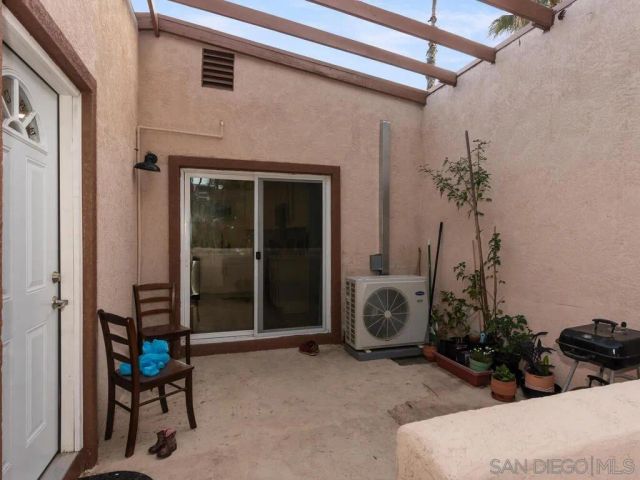 1019-25 Chestnut St, Escondido, CA 92025