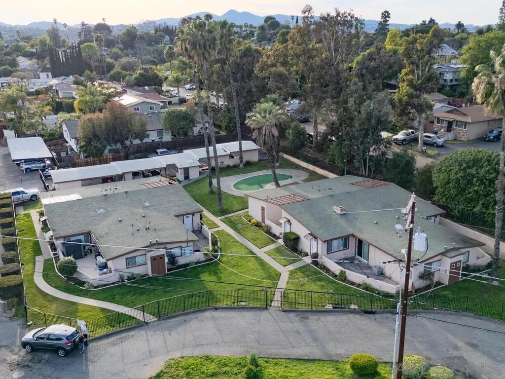 1019-25 Chestnut St, Escondido, CA 92025