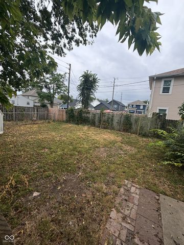 525 N Belmont Avenue, Indianapolis, IN 46222