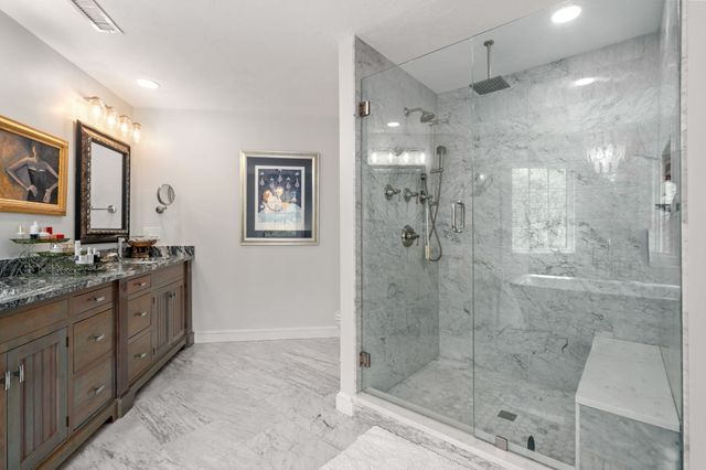 71 Sears Rd, Southborough, MA 01772