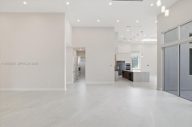 2880 SW 113 Avenue, Miami, FL 33165
