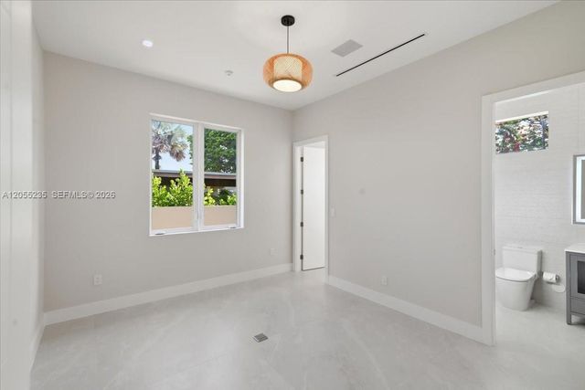 2880 SW 113 Avenue, Miami, FL 33165