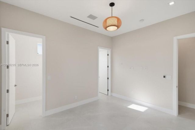 2880 SW 113 Avenue, Miami, FL 33165
