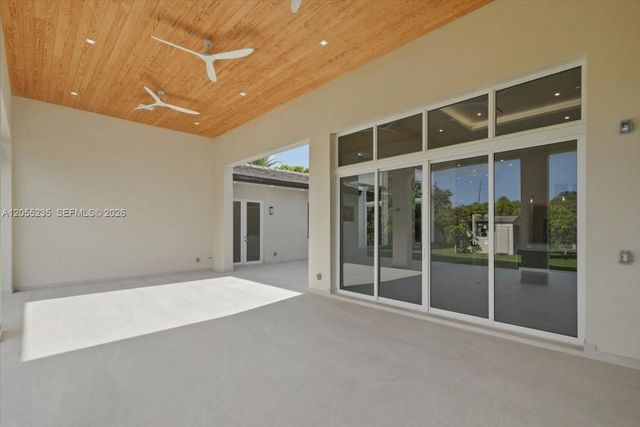 2880 SW 113 Avenue, Miami, FL 33165
