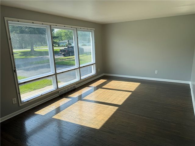 1 Marilou Drive, Gates, NY 14624