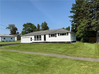 1 Marilou Drive, Gates, NY 14624