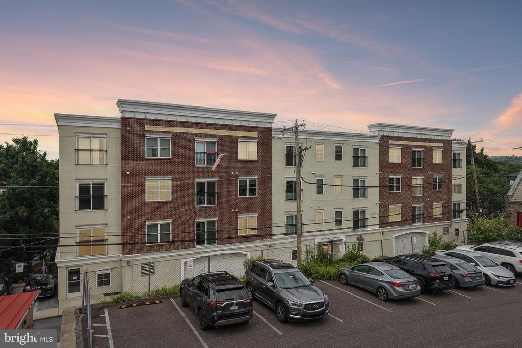 133 PROSPECT ST #207, PHOENIXVILLE, PA 19460 — exterior
