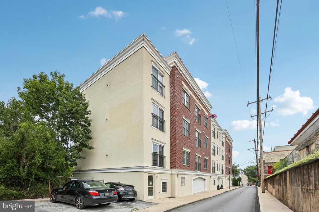 133 PROSPECT ST #207, PHOENIXVILLE, PA 19460 — photo 2