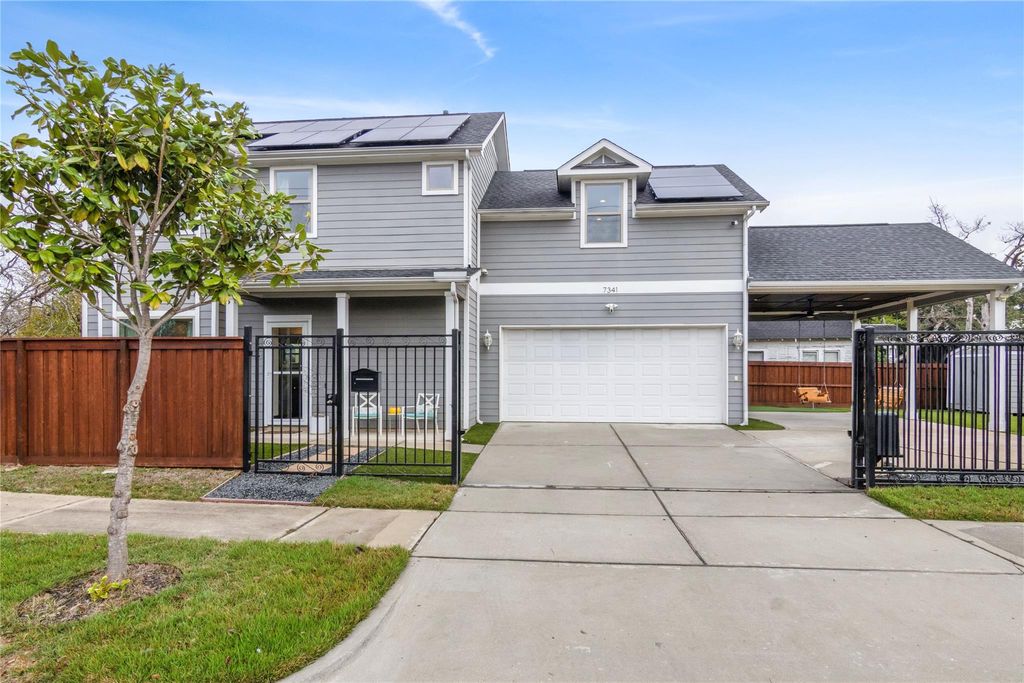 7341 Avenue E, Houston, TX 77011