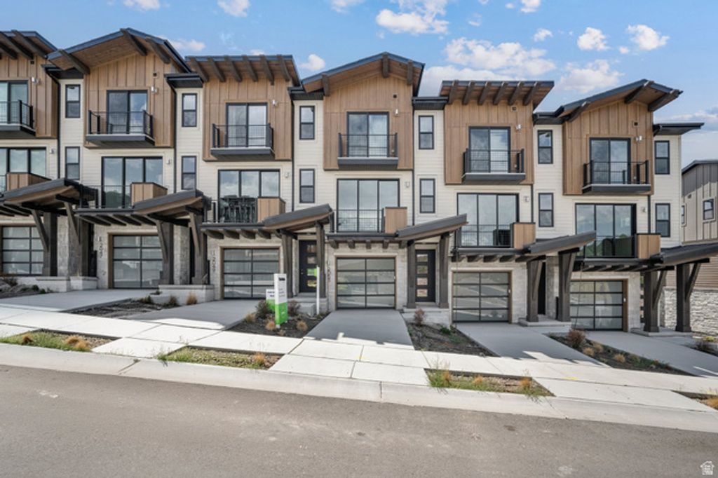 2053 W PINNACLE LN #G4, Heber City, UT 84032 — exterior
