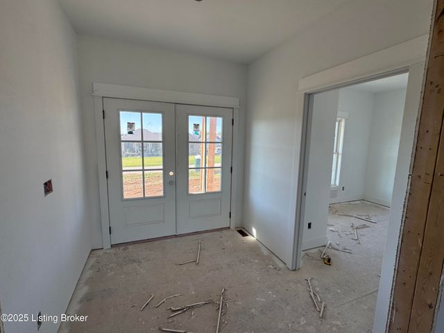 160 Tommy Ct, Shepherdsville, KY 40165