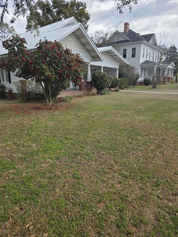 334 W BASE Street, Madison, FL 32340