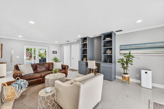 1581 SE 4th Court, Deerfield Beach, FL 33441