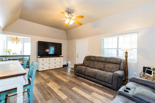 304 Phillips Street, Berryville, AR 72616