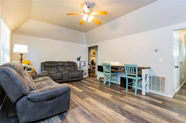304 Phillips Street, Berryville, AR 72616