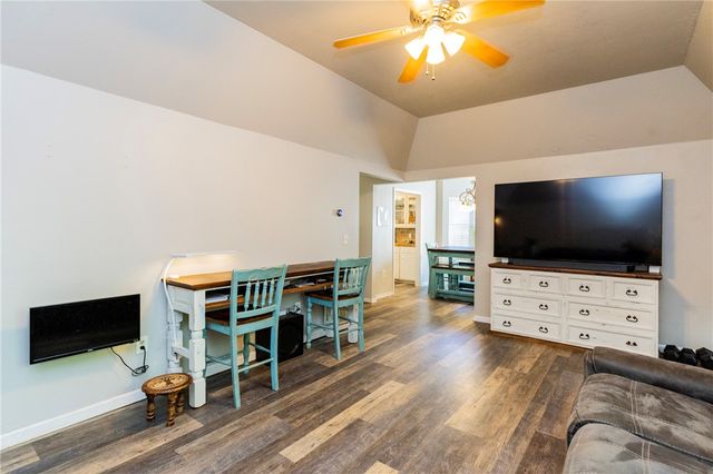 304 Phillips Street, Berryville, AR 72616