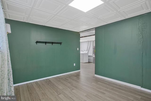 7759 GLEN AVE, Pasadena, MD 21122