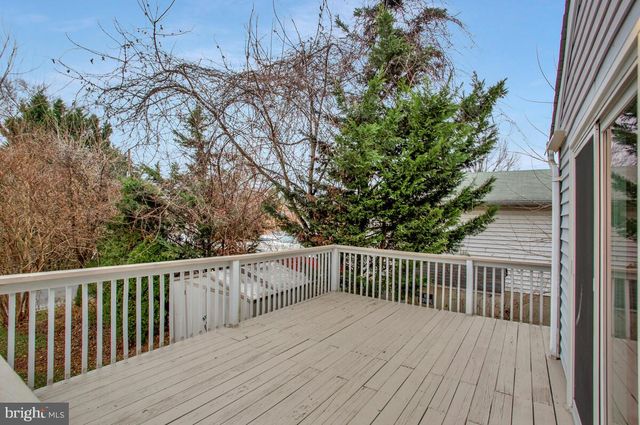 7759 GLEN AVE, Pasadena, MD 21122