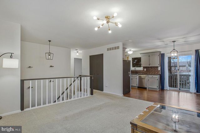 7759 GLEN AVE, Pasadena, MD 21122