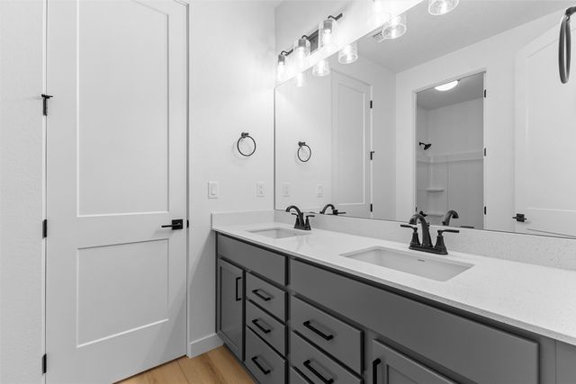 77 Cadena Loop, White Rock, NM 87547