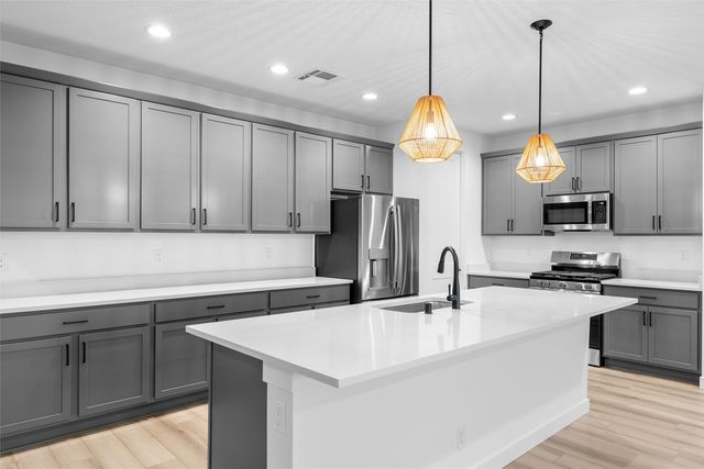 77 Cadena Loop, White Rock, NM 87547