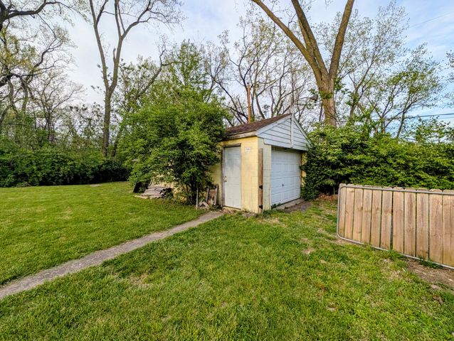 1500 Bretton Road, Columbus, OH 43219