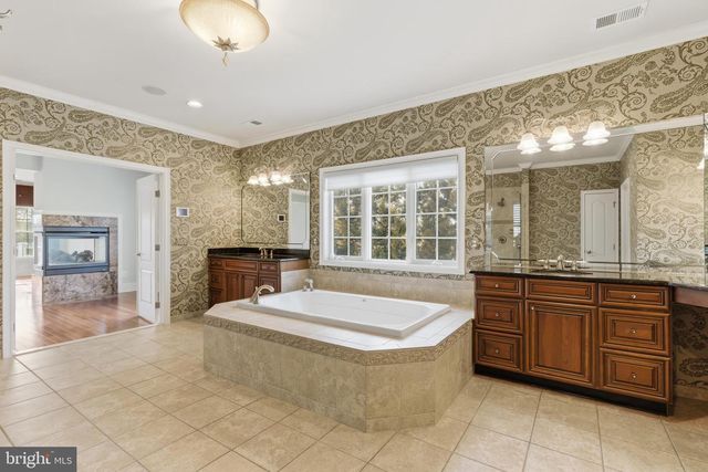 43589 EDISON CLUB CT, Ashburn, VA 20147