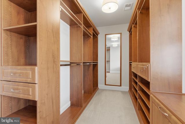 43589 EDISON CLUB CT, Ashburn, VA 20147