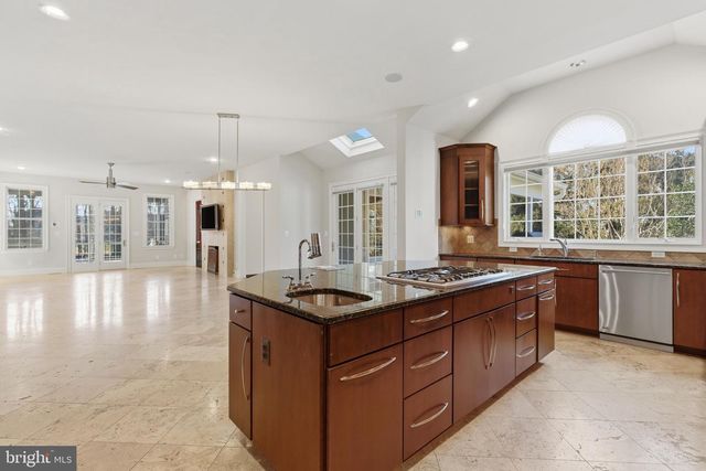 43589 EDISON CLUB CT, Ashburn, VA 20147