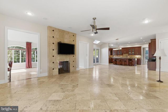 43589 EDISON CLUB CT, Ashburn, VA 20147