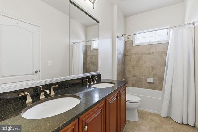 43589 EDISON CLUB CT, Ashburn, VA 20147