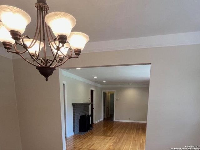 117 Bryker, Terrell Hills, TX 78209