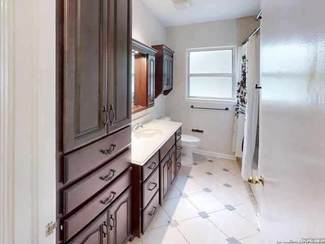 117 Bryker, Terrell Hills, TX 78209