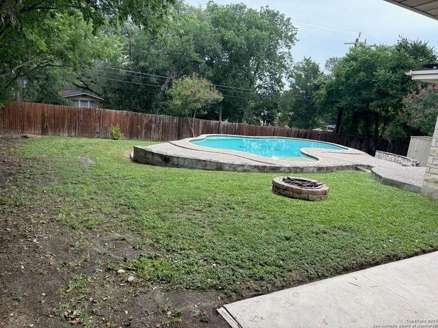 117 Bryker, Terrell Hills, TX 78209