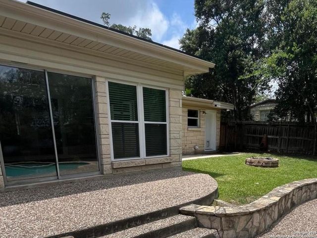 117 Bryker, Terrell Hills, TX 78209