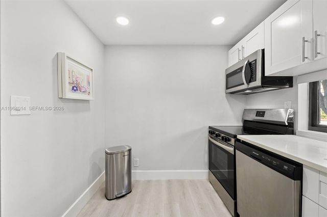 17011 N Bay Rd 101, Sunny Isles Beach, FL 33160