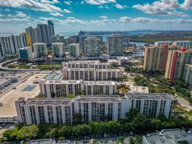 17011 N Bay Rd 101, Sunny Isles Beach, FL 33160