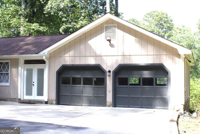 2996 Jodeco Drive, Jonesboro, GA 30236