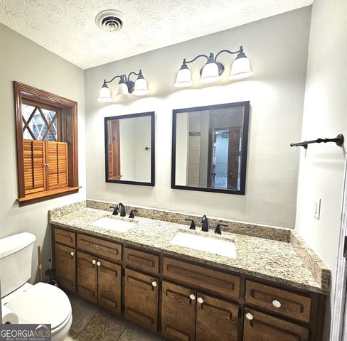2996 Jodeco Drive, Jonesboro, GA 30236