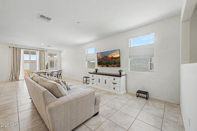 212 N 15TH Street, Coolidge, AZ 85128
