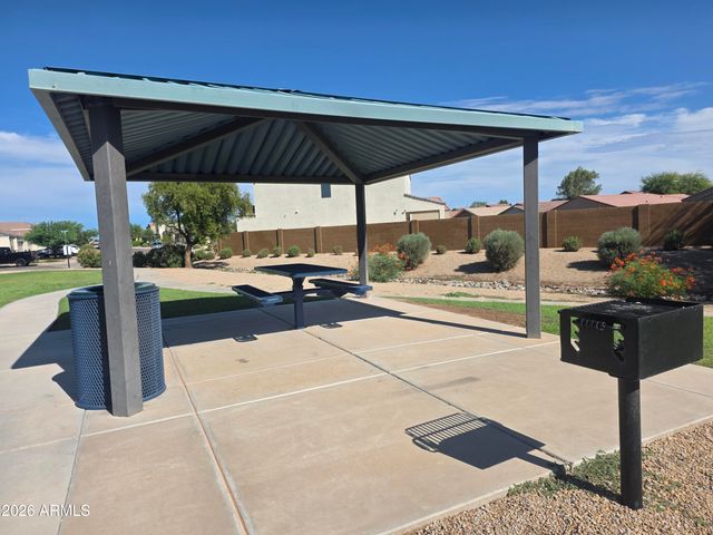 212 N 15TH Street, Coolidge, AZ 85128