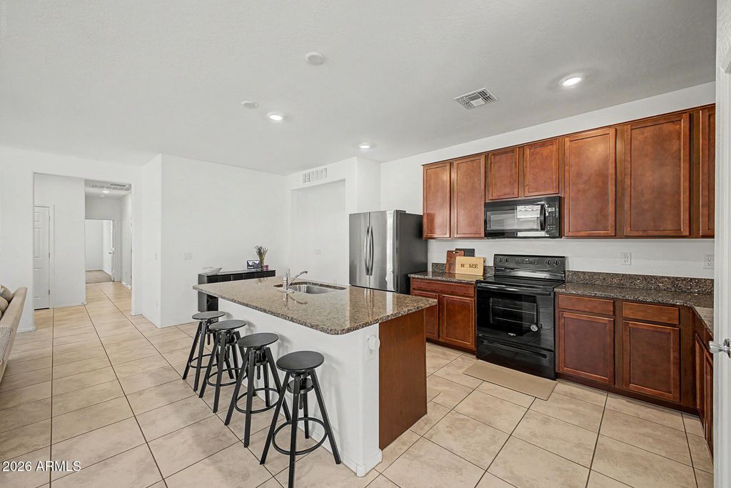 212 N 15TH Street, Coolidge, AZ 85128 — photo 2