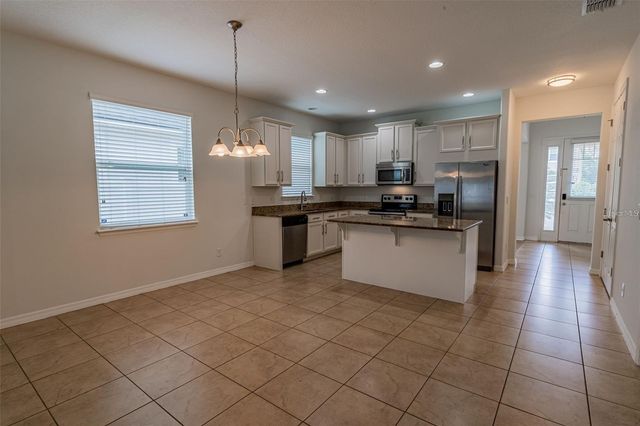 5278 DOVE TREE ST, Orlando, FL 32811