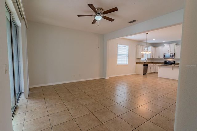 5278 DOVE TREE ST, Orlando, FL 32811