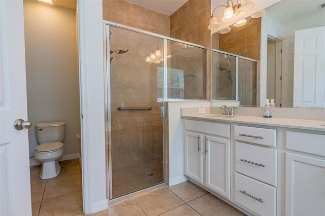 5278 DOVE TREE ST, Orlando, FL 32811