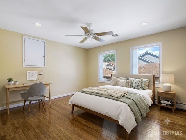 24 Winthrop Road, Edison, NJ 08817