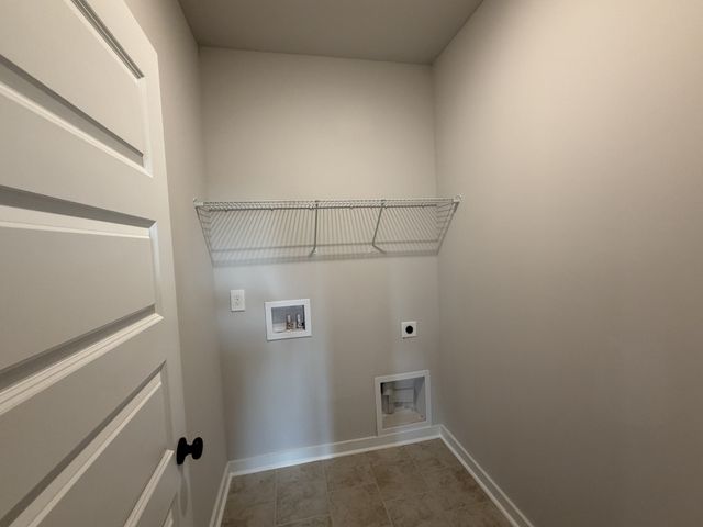 4021 Red Hawk Road, Columbia, TN 38401