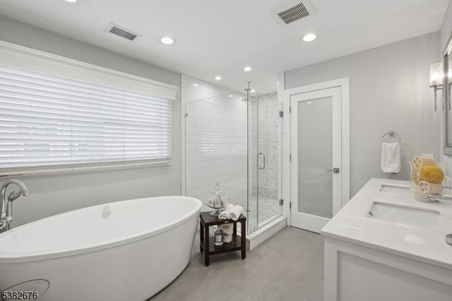 750 MIDLAND BLVD, Union Twp., NJ 07083