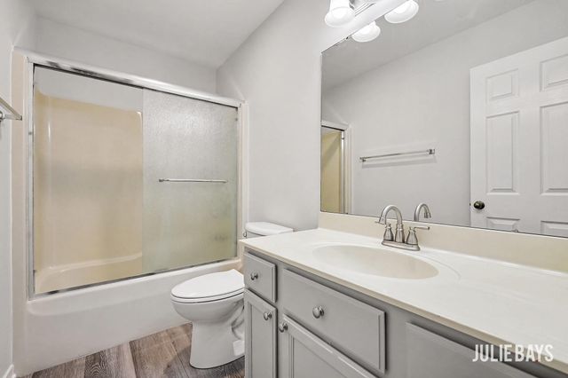6631 Runway Court SW, Byron Center, MI 49315